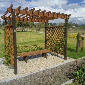 Pérgola con coqueado y banca